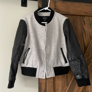 Women’s waist jacket